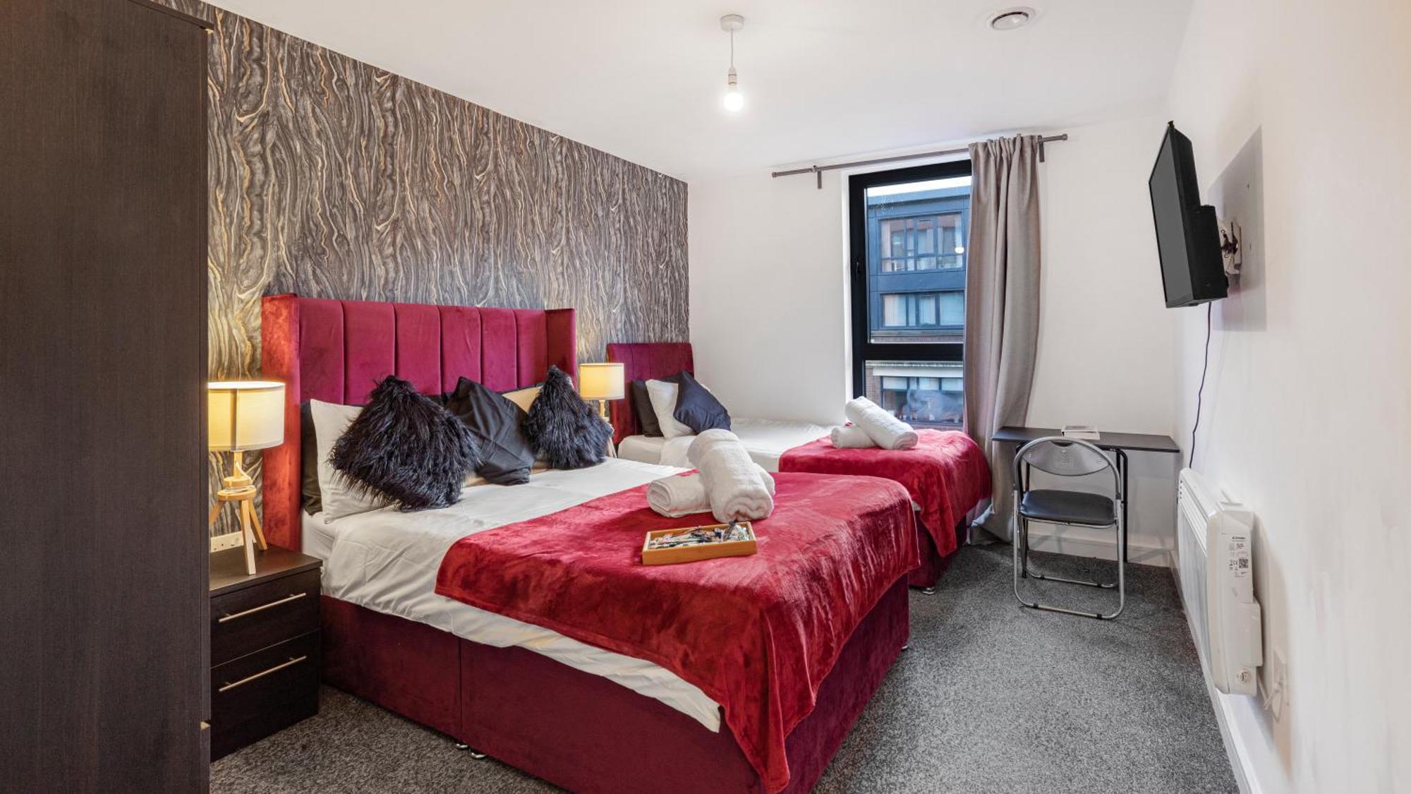 Appartamento Oceanic Bliss: 2 Bed 2 Bath + Free Park + Netflix Birmingham Esterno foto